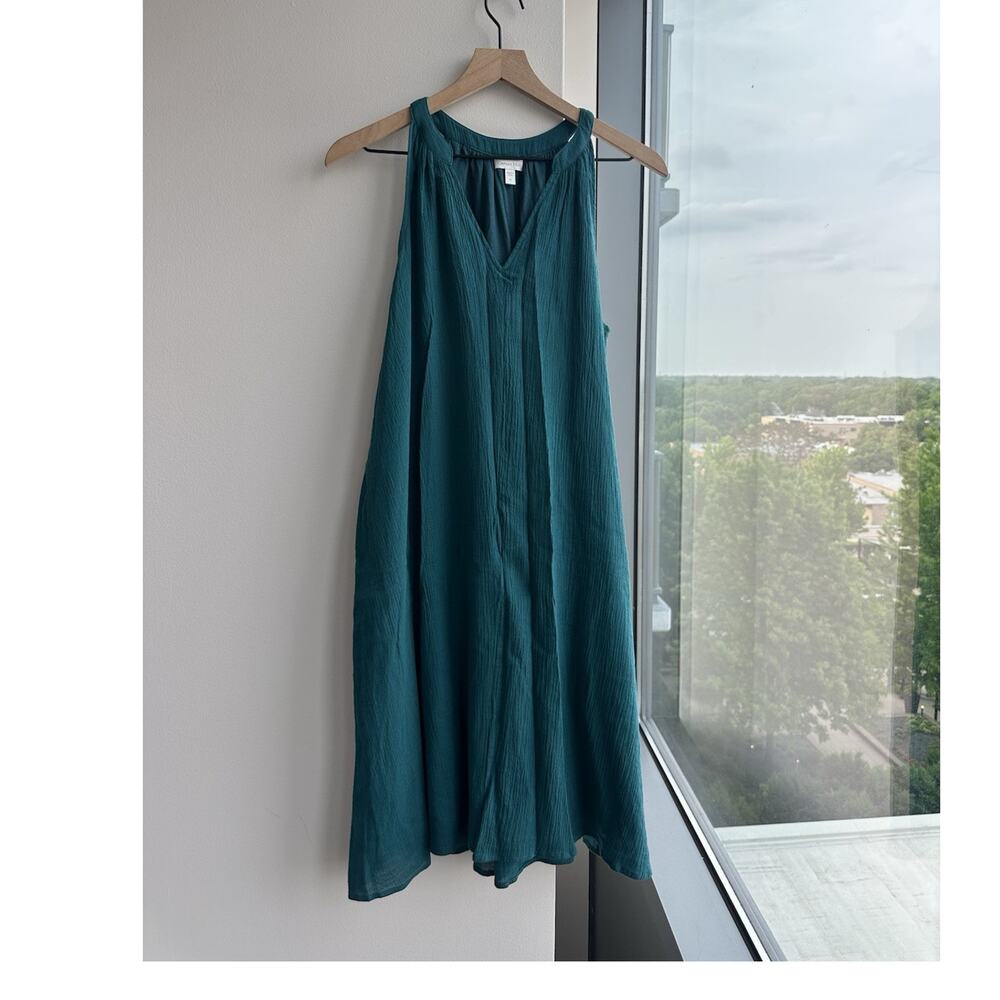 Garnet Hill Shift Dress Green Solid V-Neck Sleeveless Lined Woven Pleated M